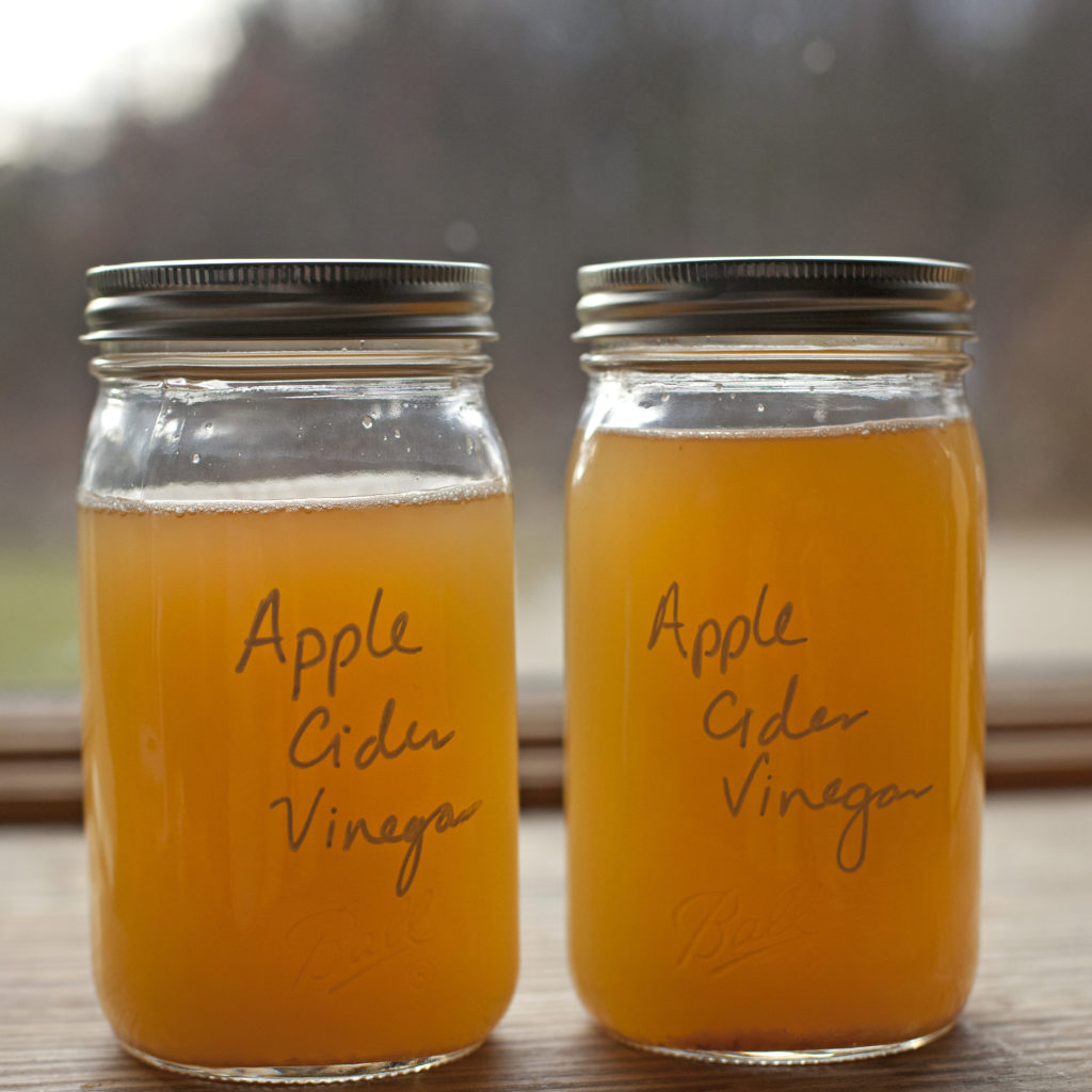 homemade-apple-cider-vinegar