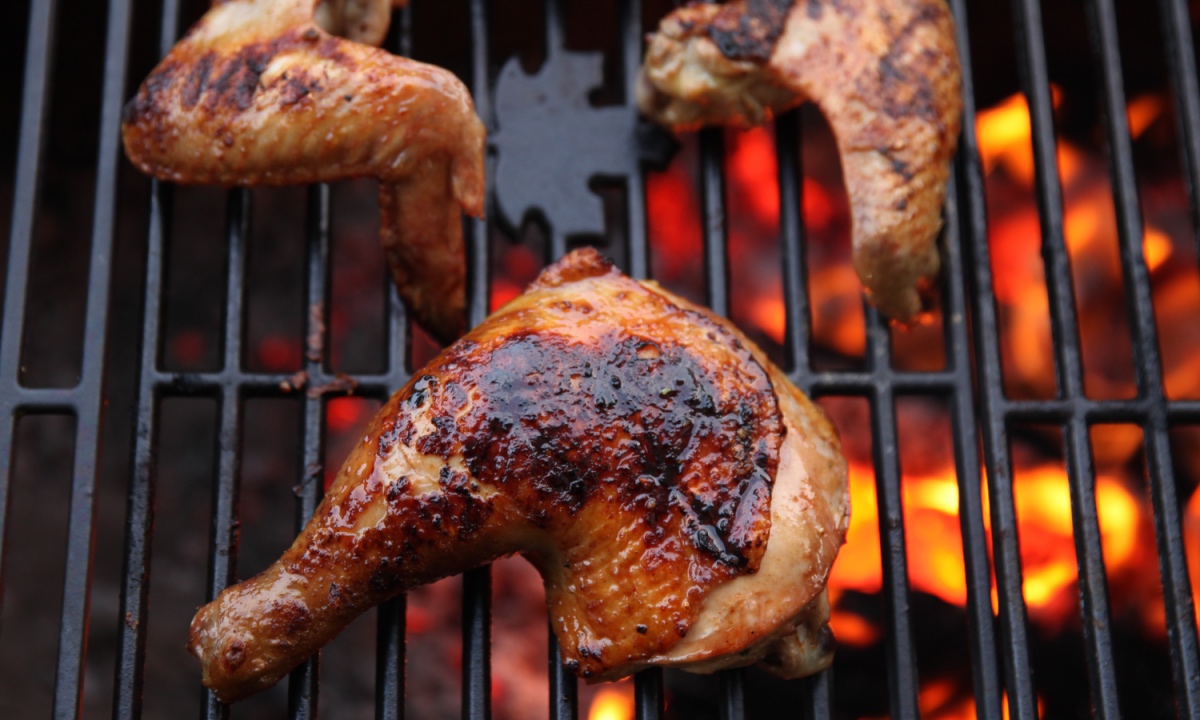Read more about the article Grilled Sticky Maple Glazed Chicken Legs on the Vermont Evaporator Sapling