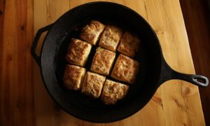 Read more about the article Flaky Lard Biscuits “Puff Style”